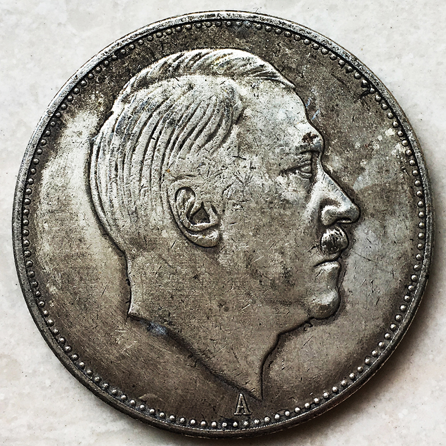  原文:ドイツ 　第三帝国　 銀貨　 1942年銘　 ヒトラー 　5マーク 　銀餅　 貨幣　 36mm 　18.4ｇ