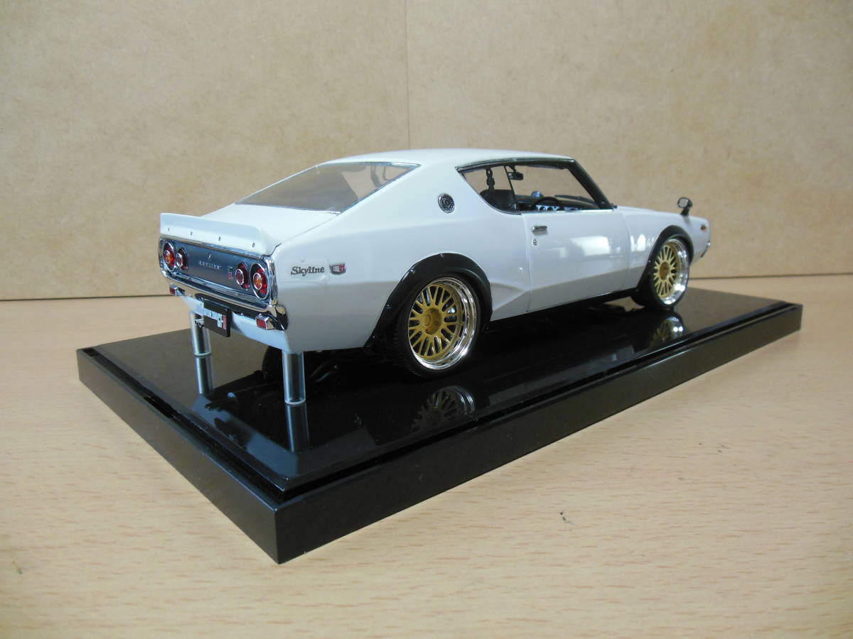 京商 1/18 日産スカイライン 2000GT-R ケンメリ 白　中古　ジャンク_画像4