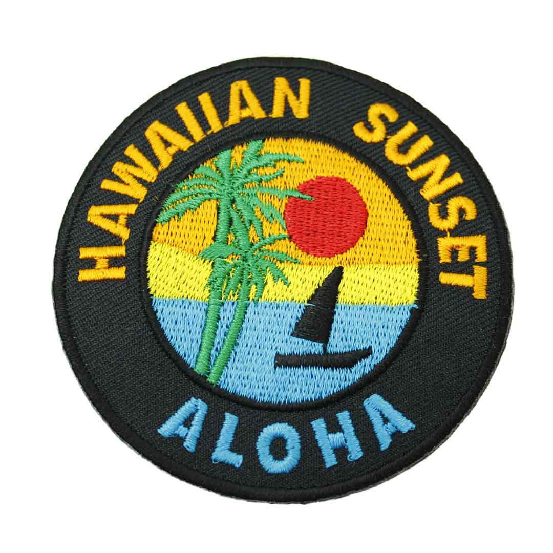 アイロンワッペン ハワイ Hawai Aloha デザイン サンセット ロゴ ブラック 簡単貼り付け アップリケ 刺繍 裁縫 の画像1