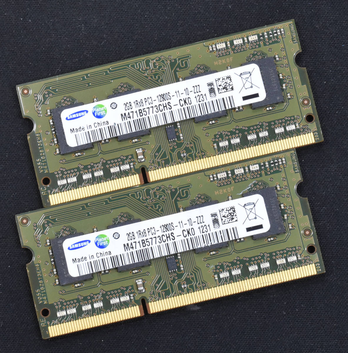 4GB (2GB 2枚組) PC3-12800S DDR3-1600 S.O.DIMM 204pin 1Rx8 ノートPC用メモリ 8chip Samsung製 2G 4G (送料180円から) (管:SA4267_画像1