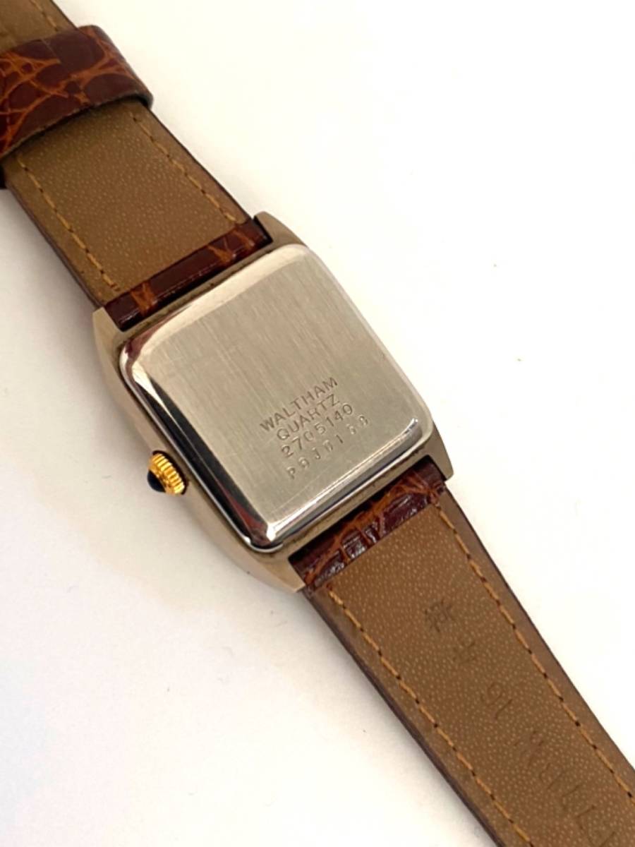 美品 WALTHAM ウォルサム Dynax 腕時計 クォーツ スクエアフェイス ゴールド文字盤 未稼働 ik103101_画像2