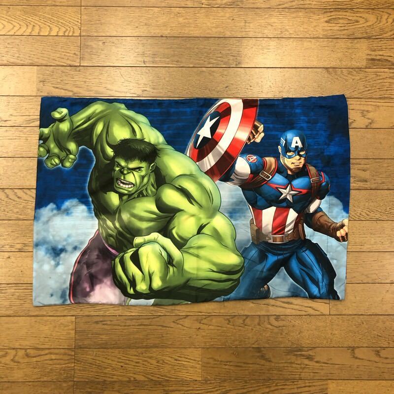 【ek030】ヴィンテージシーツ ピローケース 76×50 キャラクター MARVEL アベンジャーズ リメイク用生地 アメリカ買付 布 送料無料_画像2