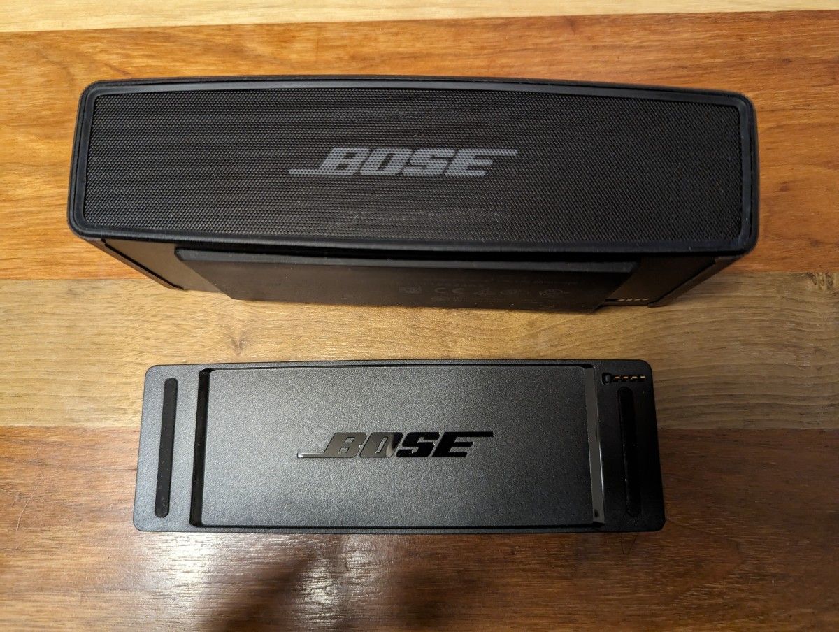 BOSE SoundLink Mini 2 special edition + 充電スタンド