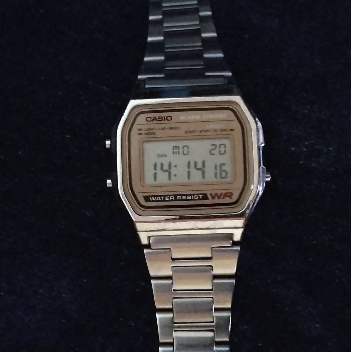 最高の ALARM カシオ CASIO CHRONO チープカシオ シルバー色 腕時計 WR