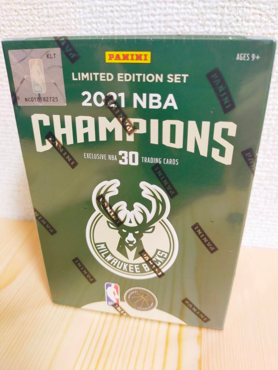 NBA 2021 Panini Milwaukee Bucks Finals Champions Team Set Basketball Card Box パニーニ ミルウォーキーバックス カード ボックス