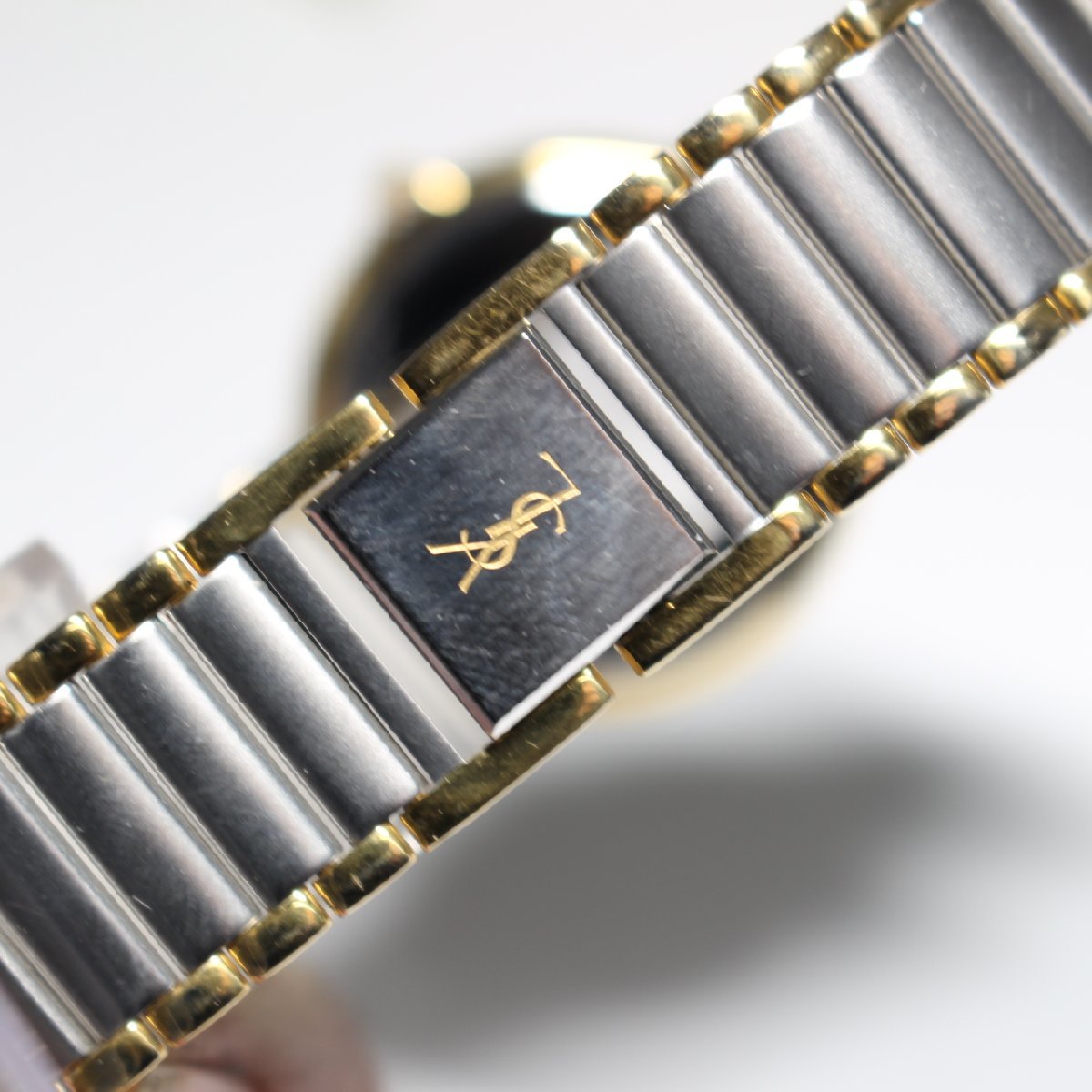 イヴサンローラン メンズ クォーツ腕時計 アナログ ゴールド・シルバー