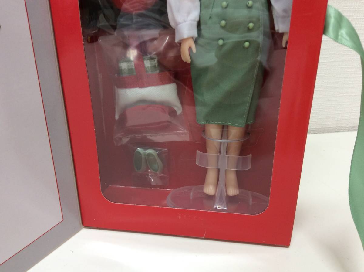 □5017 新品未開封品 リカちゃん Special Edition 04 グリーンのコート