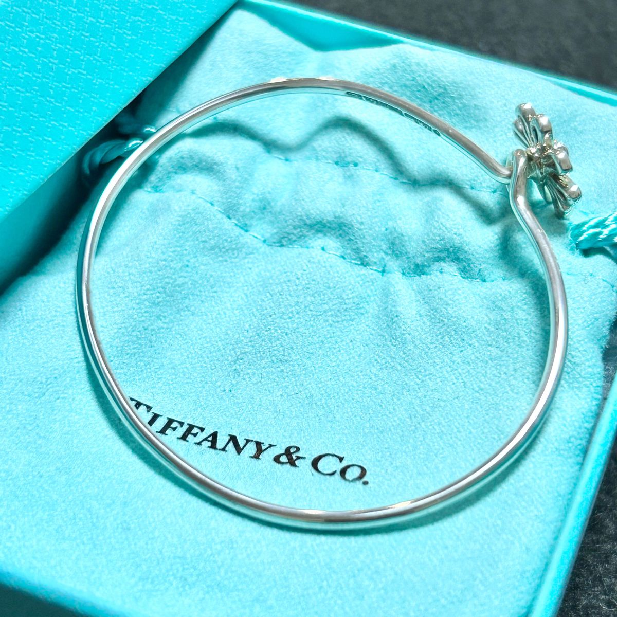 TIFFANY&Co ティファニー　デイジー　フラワー　バングル　ブレスレット　ブレス　シルバー　パロマピカソ　Tiffany