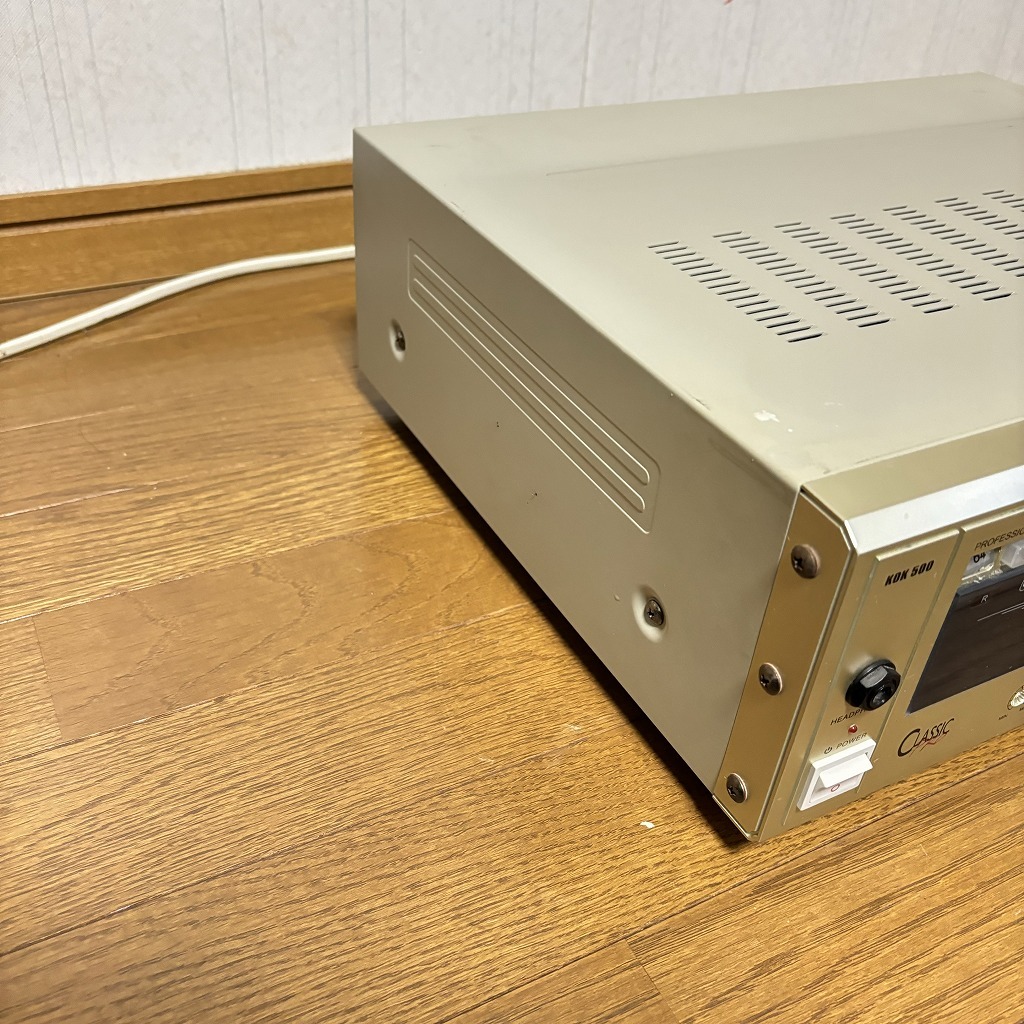 CLASSIC PRO クラシックプロ　カラオケアンプ　KOK500　中古　本体のみ　通電OK　ジャンク品　プロフェッショナル　デジタルエコー_画像3