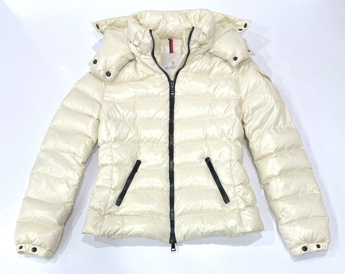 MONCLER モンクレール BADYFUR バディファー ダウンジャケット 4685825 68950 レディース サイズ0 オフホワイト 送料無料_画像1