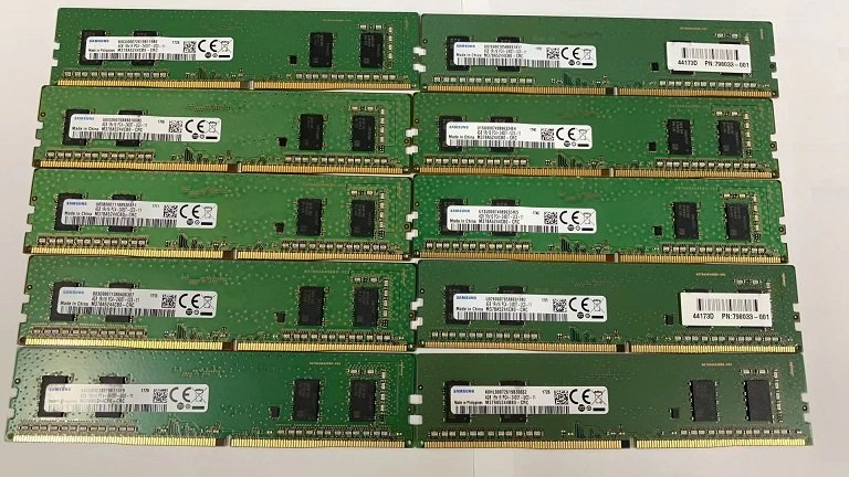 ★中古品★デスクトップ用メモリ SAMSUNG PC4-2400T DDR4 19200 1R×16 4GB 10枚組★送料無料