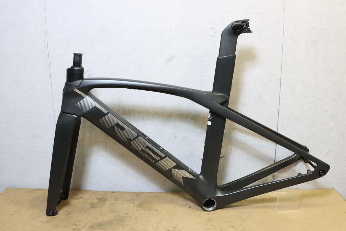 □TREK トレック MADONE SLR OCLV800 カーボンフレーム 2021年 50size 超美品_画像2