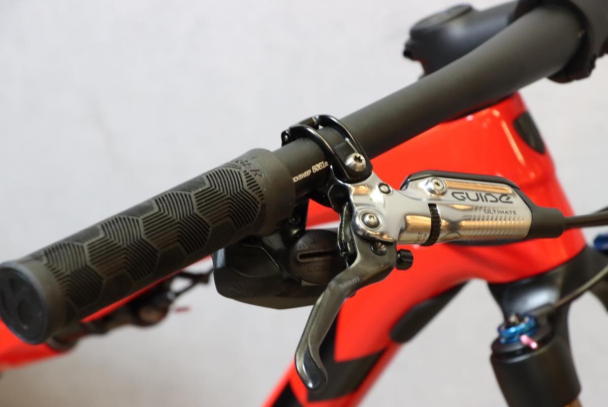 カスタム多数!!■TREK トレック Supercaliber 9.6 29er MTB BONTRAGER LINE PRO 30 SRAM GX EAGLE AXIS 1X12S サイズS 2022年 超美品_画像5