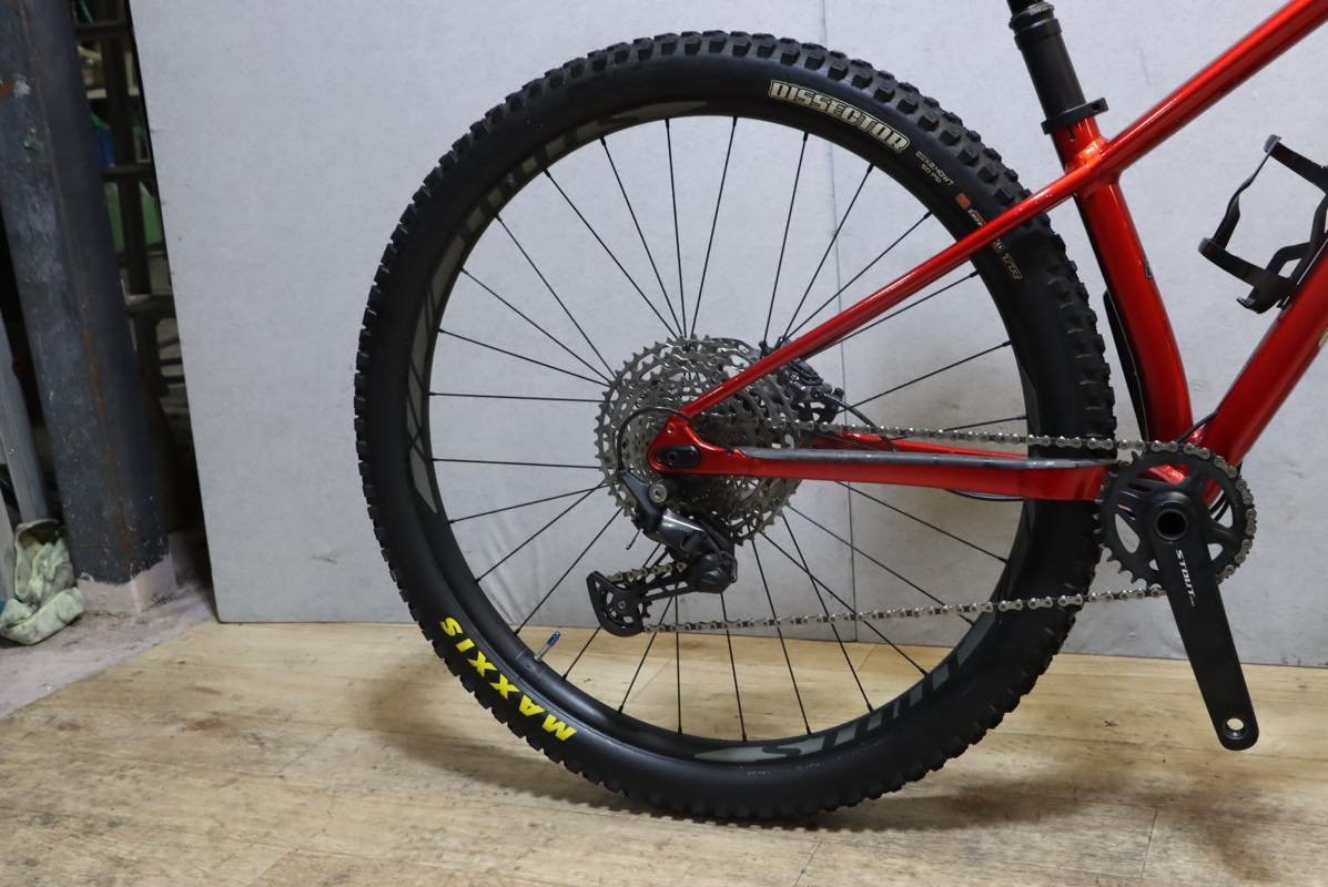 フォークカスタム!!■SPECIALIZED スペシャライズド FUSE COMP 29er SHIMANO DEORE XT 1X12S サイズXS 2021年モデル 超美品_画像4