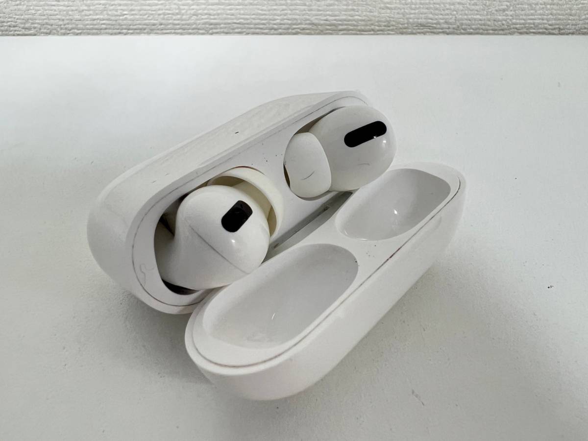 【K-24968】1円～ Apple エアポッズプロ MWP22J/A 箱 ライトニングケーブル付属 Bluetoothイヤホン ハンズフリー通話 音楽_画像4