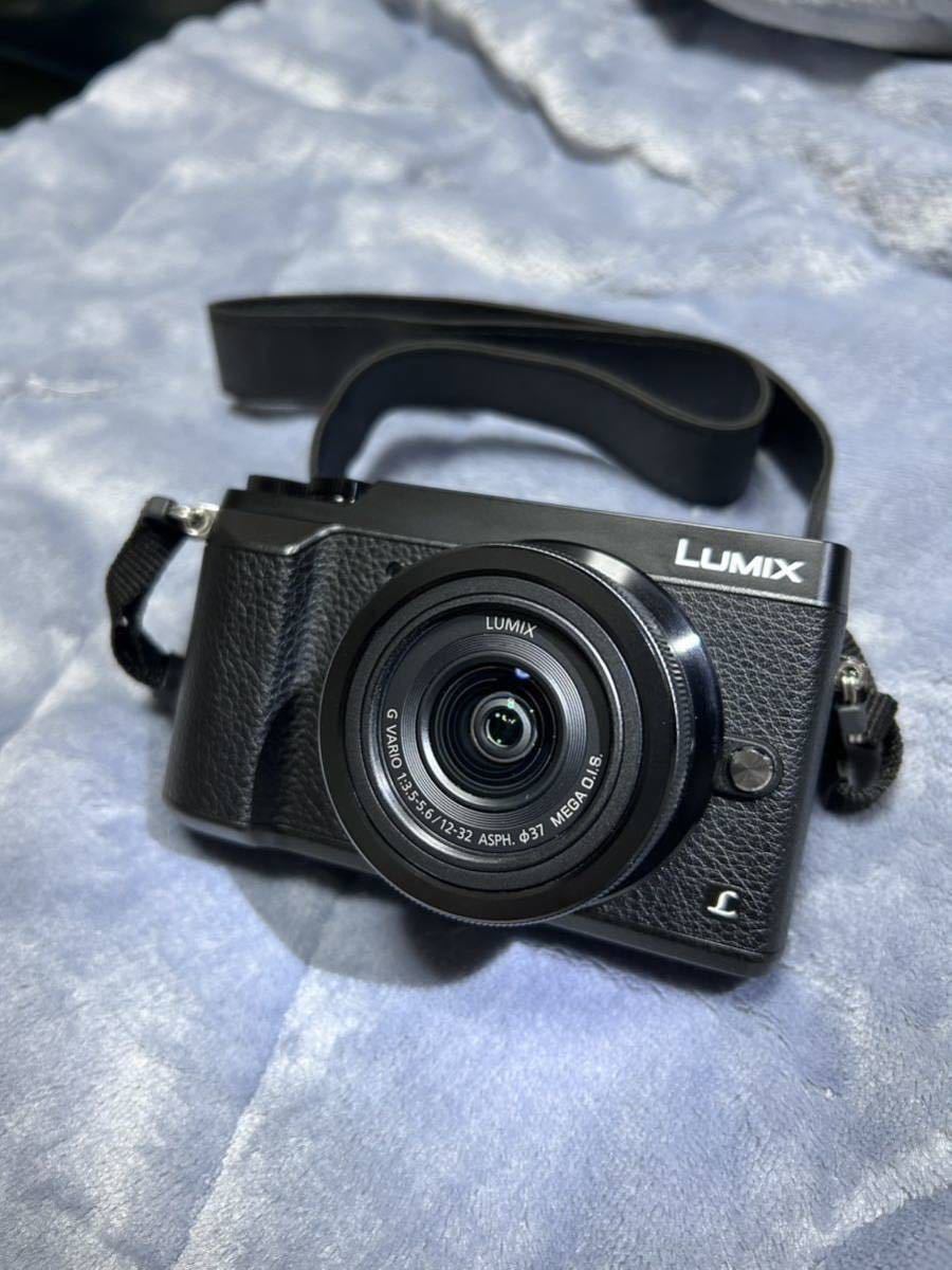 パナソニックLUMIX DMC-GX7MK2 ダブルズームキット ブラック ほぼ新品未使用 元箱以外付属品有り 電源オン回数81回 ショット回数139回_画像2