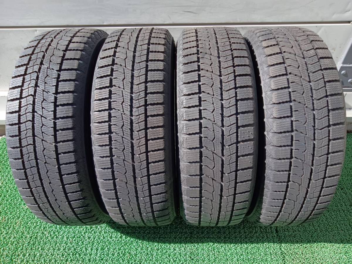 ★9-9.5分山★22年製★ トーヨーOBSERVE GIZ2 185/65R15　社外ホイール 15×6J +45 4H-100 4本セット スタッドレス アクア・ノート等　A807_画像2