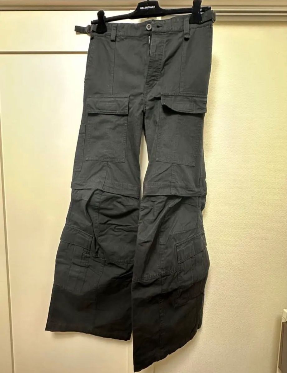 カーゴパンツ パンツ バレンシアガ 定価30万 国内完売アイテム カーゴパンツ パンツ バレンシアガ 定価30万 国内完売アイテム