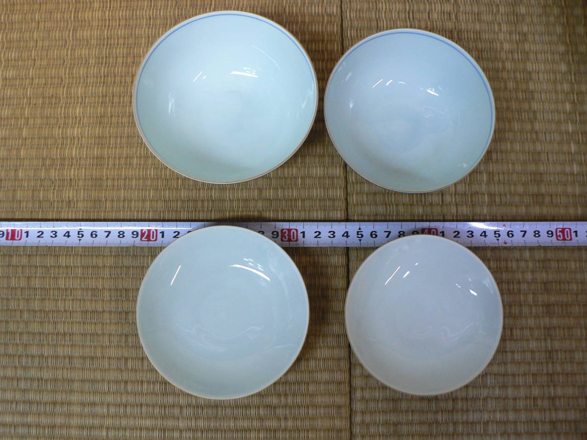 有田焼　華山萬右衛門　茶碗（蓋付）×２客、湯呑（蓋付）×２客　未使用保管品_画像3