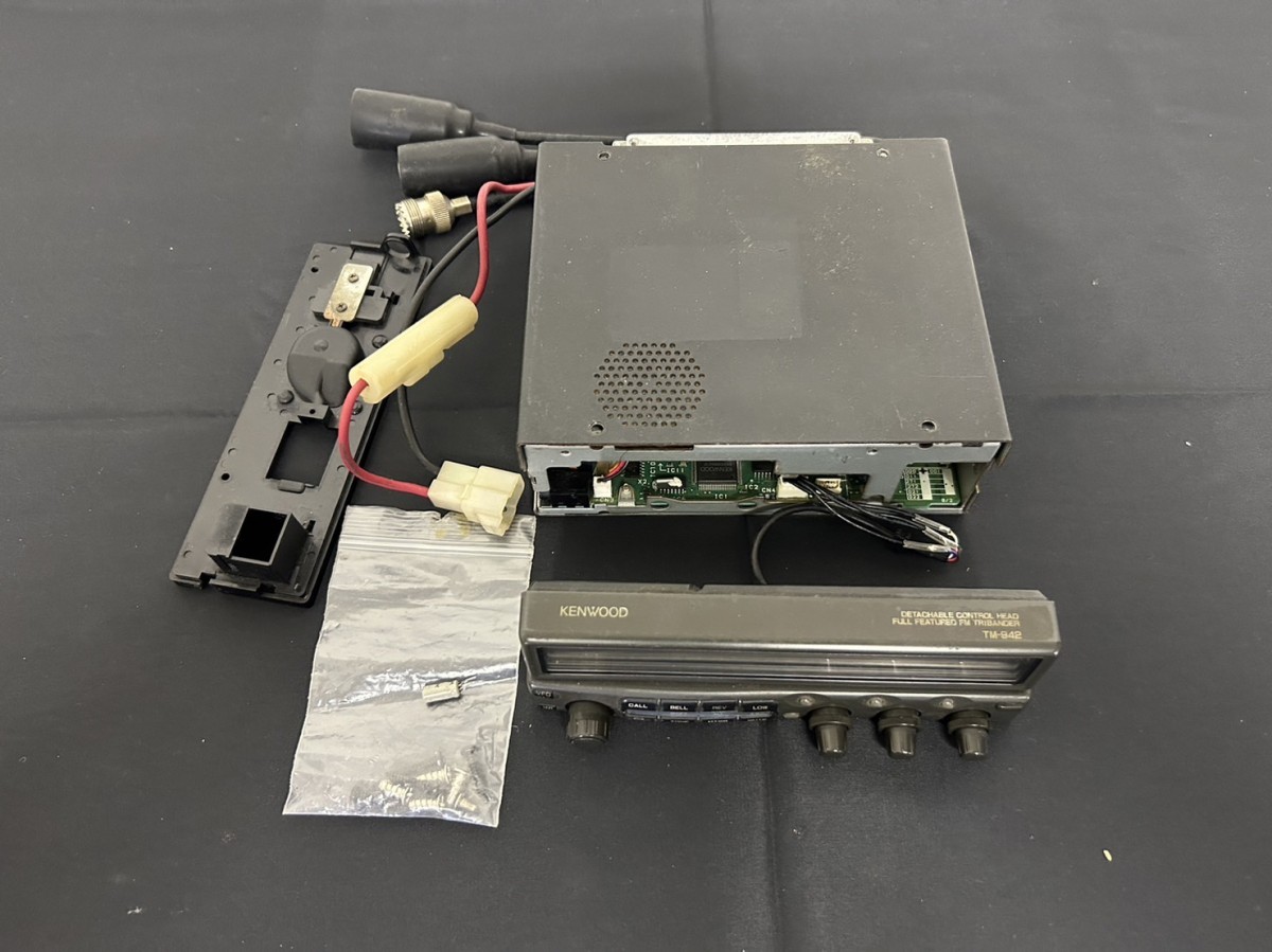 ケンウッド製 TM-9 4 2 S トライバンダー-