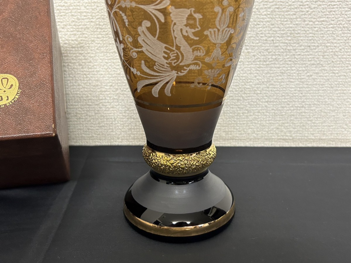 美品　A3　BOHEMIA Crystal　ボヘミア　クリスタル　花瓶　ブラウン×ゴールドカラー　チェコ製　ガラス工芸品　高さ約25.5㎝　元箱付_画像6