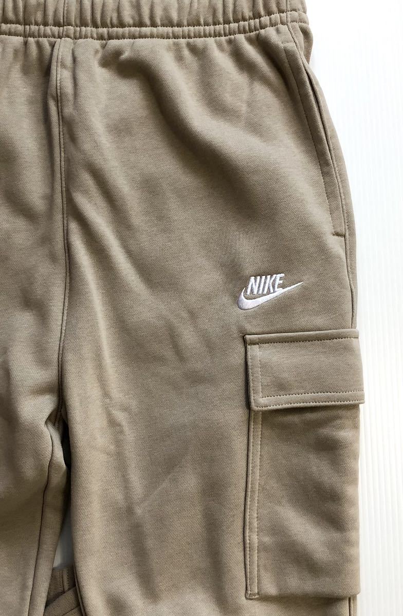 新品 送料込 NIKE NSW CLUB FT CARGO PANTS Mサイズ KHAKI カーキ ナイキ クラブ フレンチテリー カーゴ パンツ テーパード 薄手_画像2