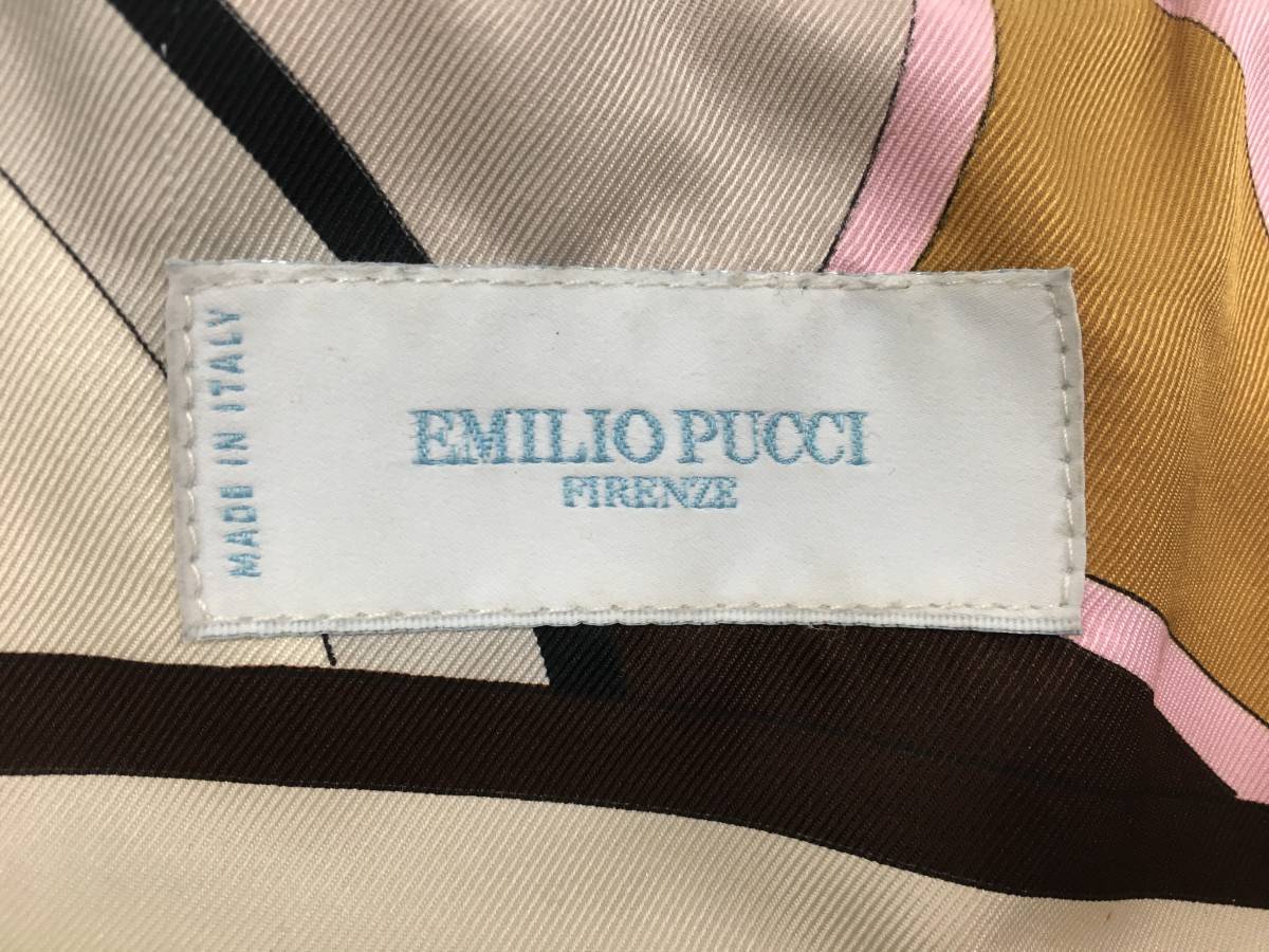 T11/120 EMILIO PUCCI エミリオプッチ 中わた入り ジャケット 上着 I/42 F/38 USA/8 UK/10 B-CH‐D-DK/38 ブラック_画像8