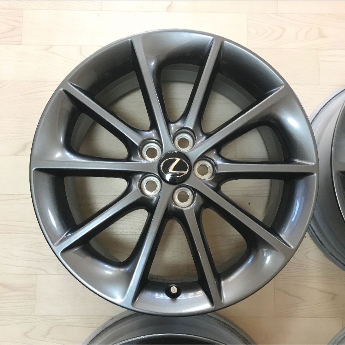 新品同様 レクサス LEXUS CT200h 前期 F-SPORT 純正『ホイール 新品同様 レクサス LEXUS CT200h 前期 F-SPORT 純正『ホイール