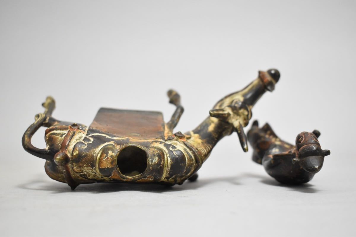 【英】1067 時代 銅のったり香炉 中国美術 朝鮮 銅製 銅器 香爐 騎馬 人物 置物 骨董品 美術品 古美術 時代品 古玩_画像8