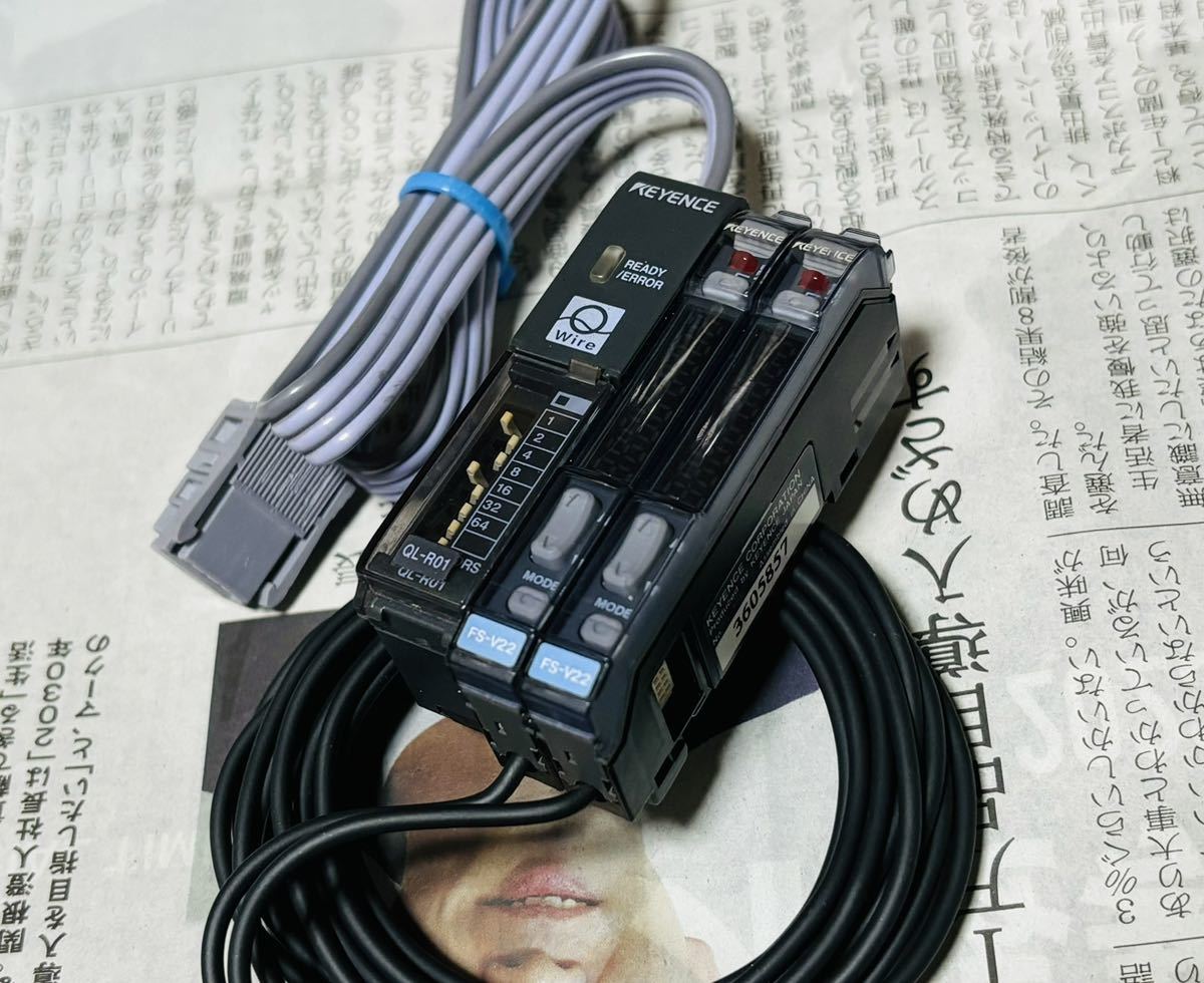 KEYENCE キーエンス QL-R01 ゼロラインアダプタ ファイバアンプ2連 FS-V22 中古美品_画像1