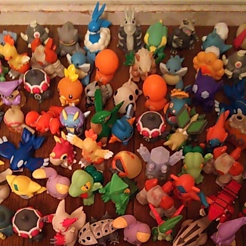 寵物小精靈孩子的手指木偶質量250袋銷售    原文:ポケモンキッズ 指人形 大量 ２５０体 まとめ売り