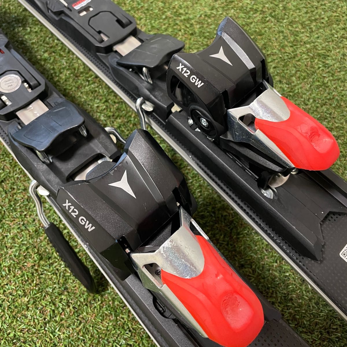 美品 ATOMIC REDSTER S8i REVO 155 + X12 GW アトミック レッド 美品 ATOMIC REDSTER S8i REVO 155 + X12 GW アトミック レッド