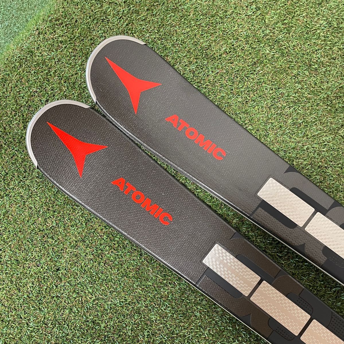 美品 ATOMIC REDSTER S8i REVO 155 + X12 GW アトミック レッド 美品 ATOMIC REDSTER S8i REVO 155 + X12 GW アトミック レッド