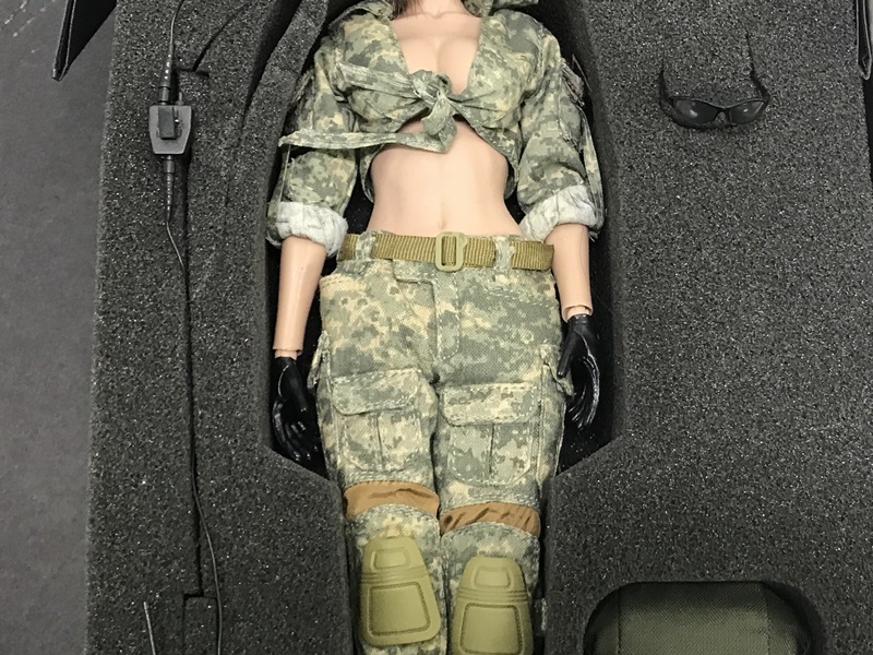 カメ)ベリー・クール 1/6 フィギュア アメリカ陸軍 女性狙撃兵 ACU 迷彩服 VCF-2026 ◆T2311051_0