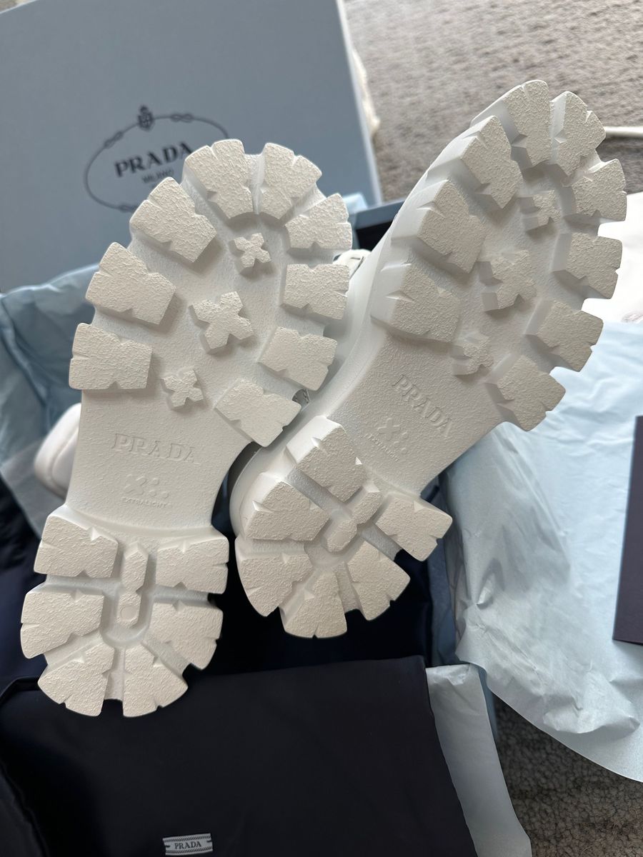新品】Prada プラダ モノリス レザーxナイロンファブリック 新品】Prada プラダ モノリス レザーxナイロンファブリック