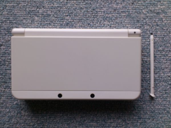 Newニンテンドー3DS ホワイト 任天堂 Nintendo 本体