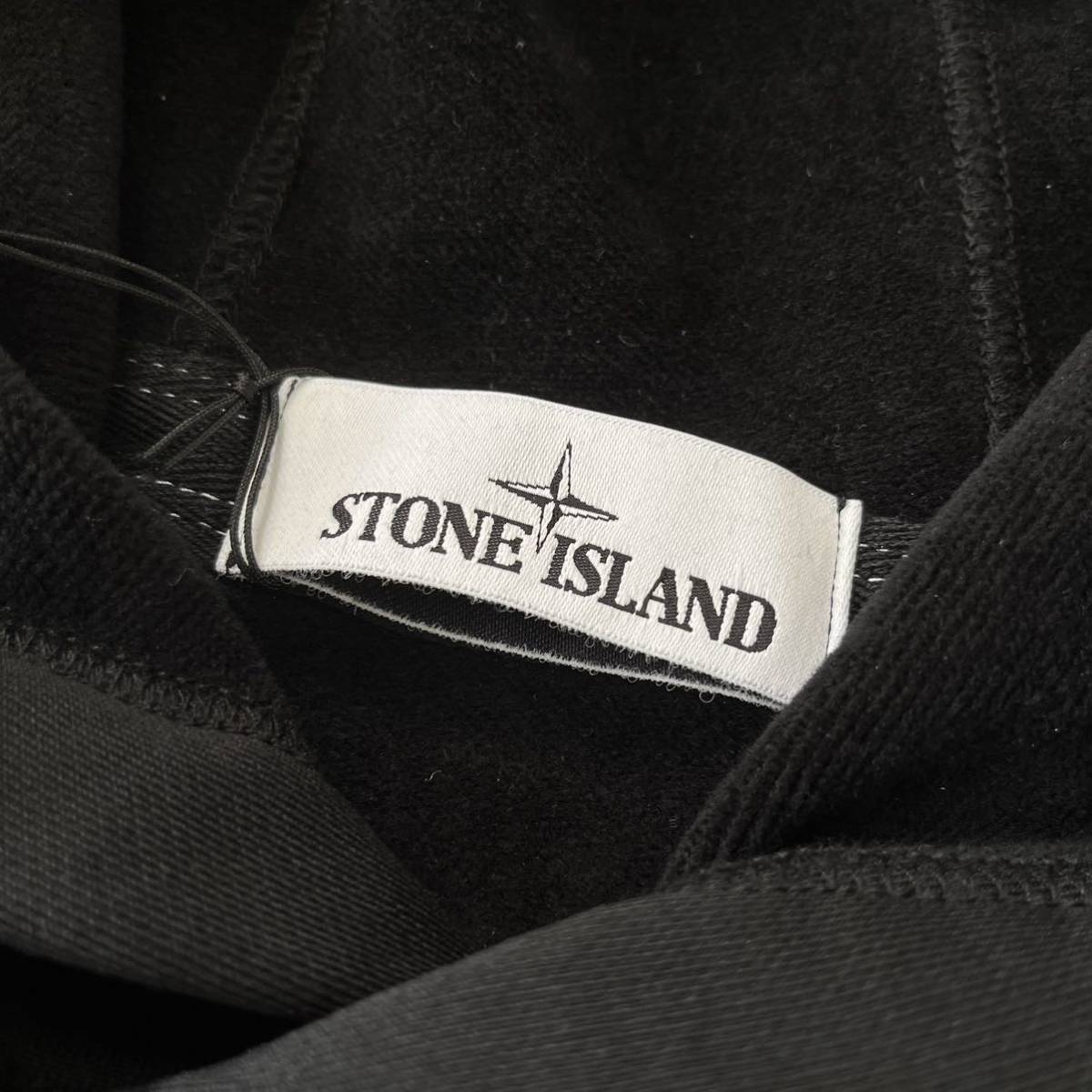 2022AW】STONE ISLAND(ストーンアイランド) ドローストリング フーディ
