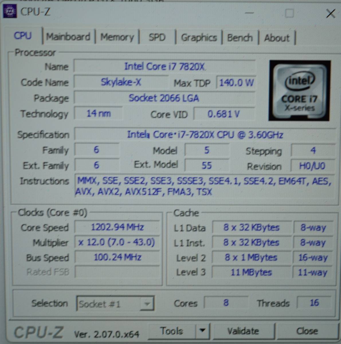 【動作確認済】Intel Core i7 7820X (8コア16スレッド) LGA2066 本体のみ_画像3