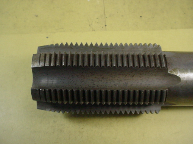 M58*4.0 中タップ 中古品 ミリ目 タップ M58*4.0 中タップ 中古品 ミリ目 タップ