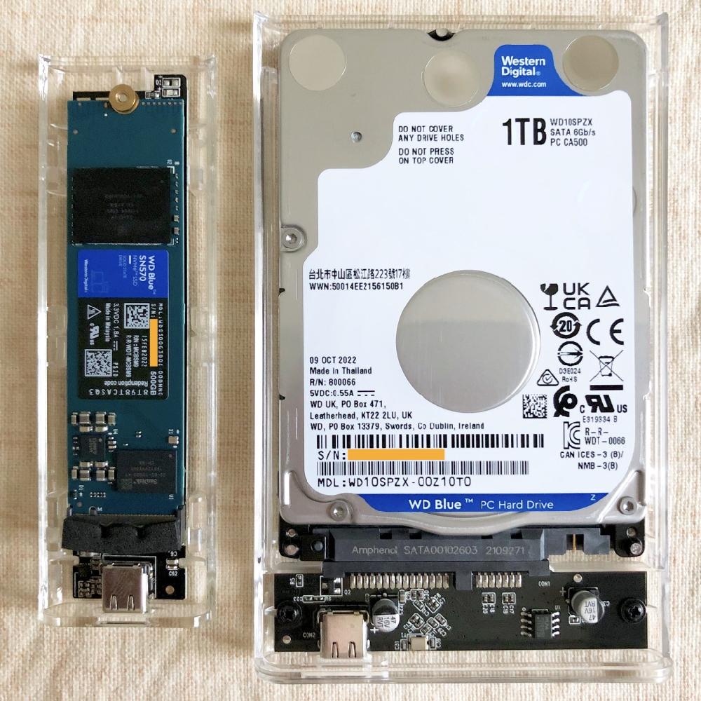 ★WD Blue SN570 WDS500G3B0C 500GB（SSD M.2 NVMe、ORICOケース付）+ WD Blue WD10SPZX 1TB（HDD 2.5inch、ORICOケース付)Western Digital_画像1