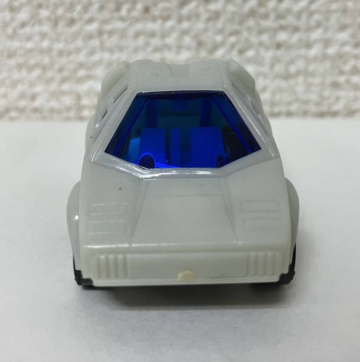 超希少品 チョロQ ペニーレーサー 初期Glow-in-the-Dark カウンタック テストショット　タカラ TAKARA 当時物_画像2