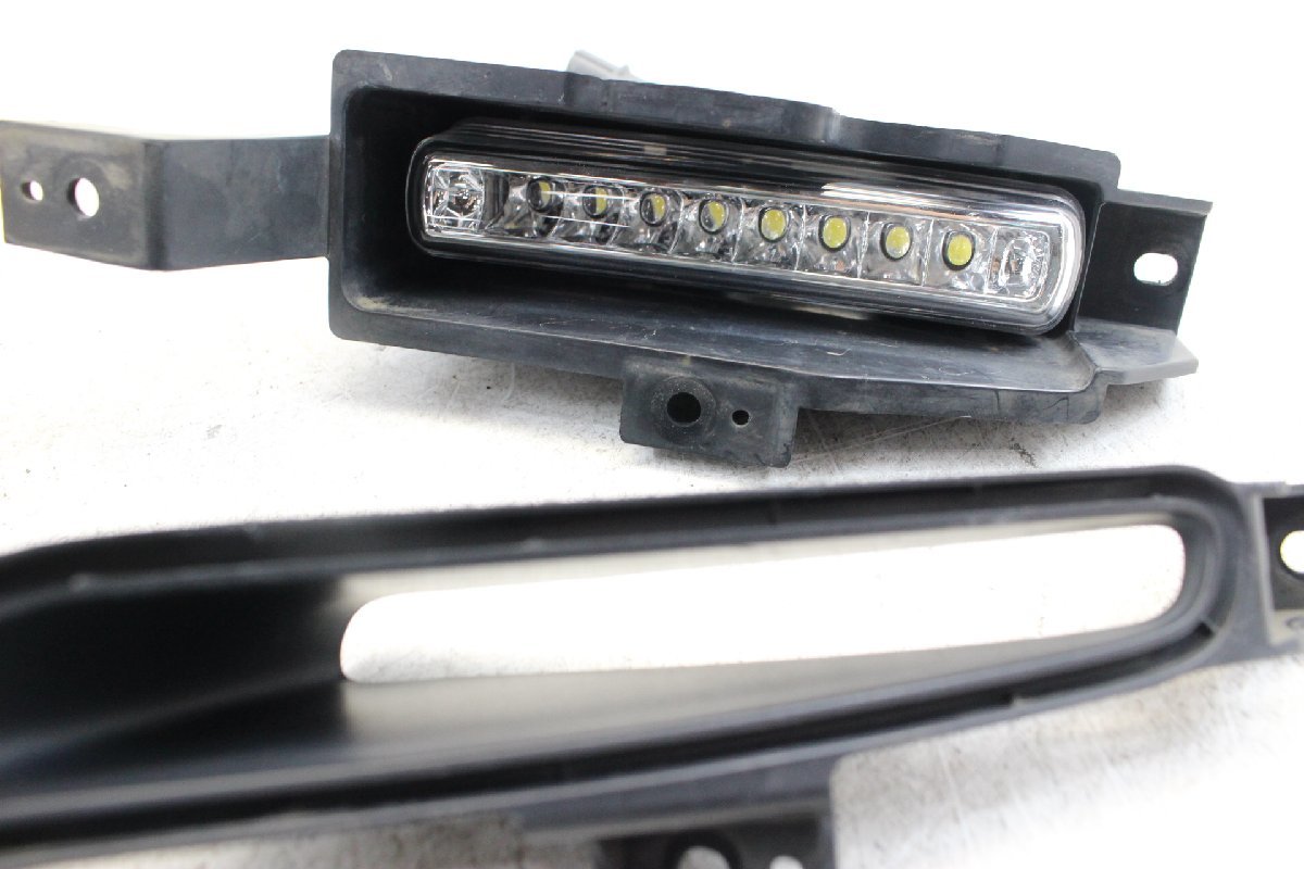 美品　ホンダ　LED　デイライト　フォグランプ　左右　セット　08V30-477-1　P5603　307229_画像2