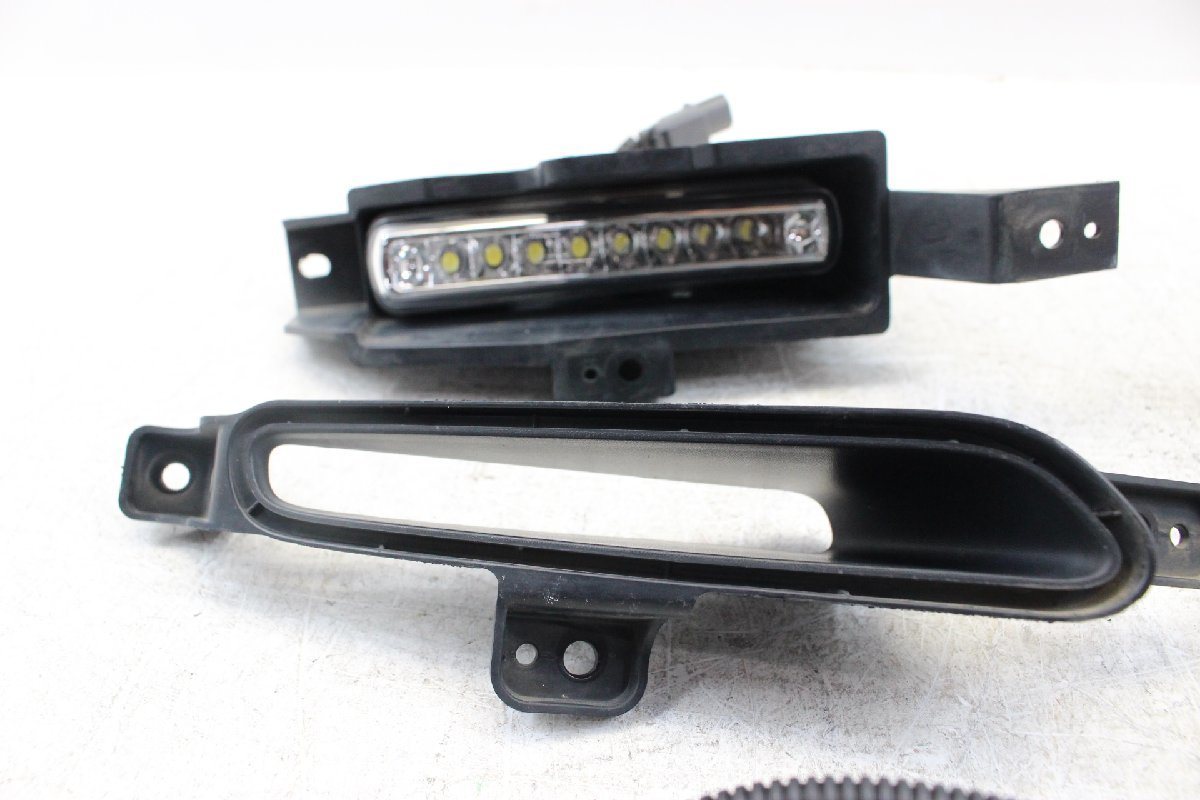 美品　ホンダ　LED　デイライト　フォグランプ　左右　セット　08V30-477-1　P5603　307229_画像3