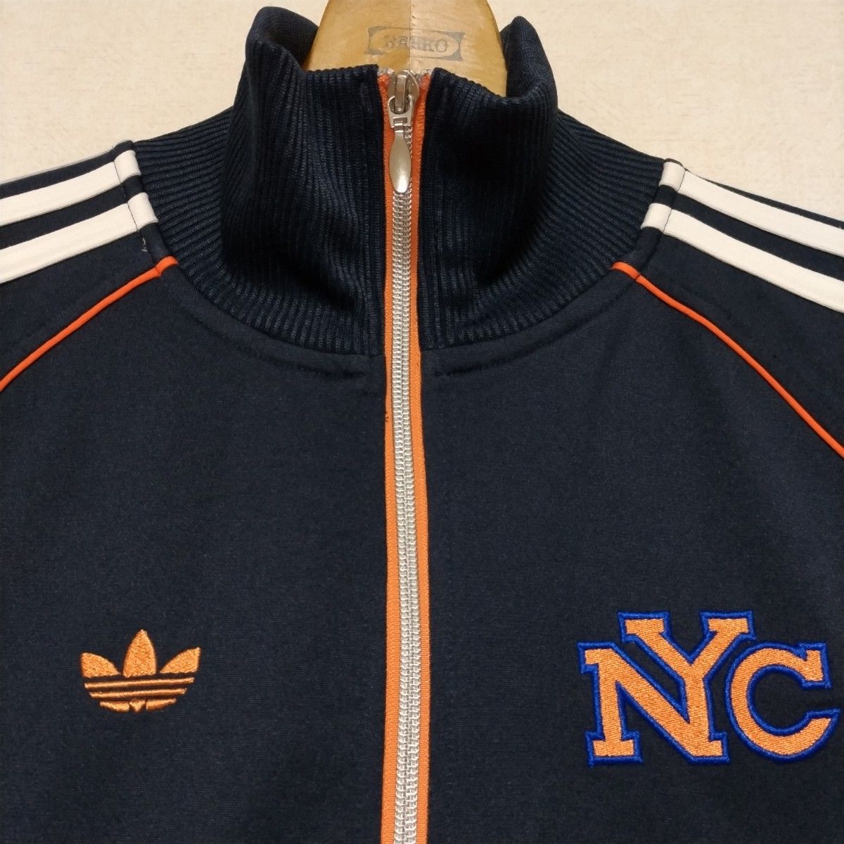 adidas originals アディダス NYC バックプリント トラックジャケット ジャージ サイズL