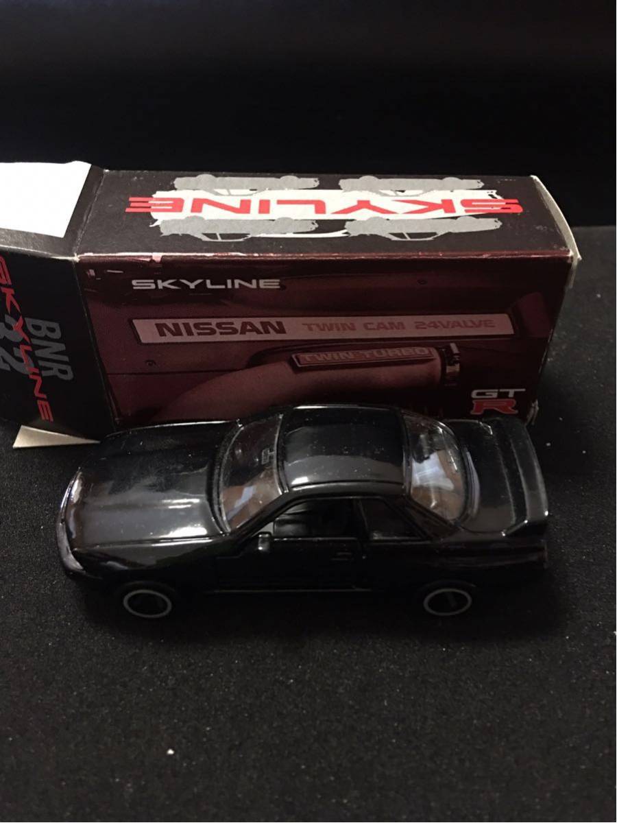 Tomica Skyline Ikeda特別定制GT-R 32    原文:トミカ スカイライン イケダ特注 GT-R 32