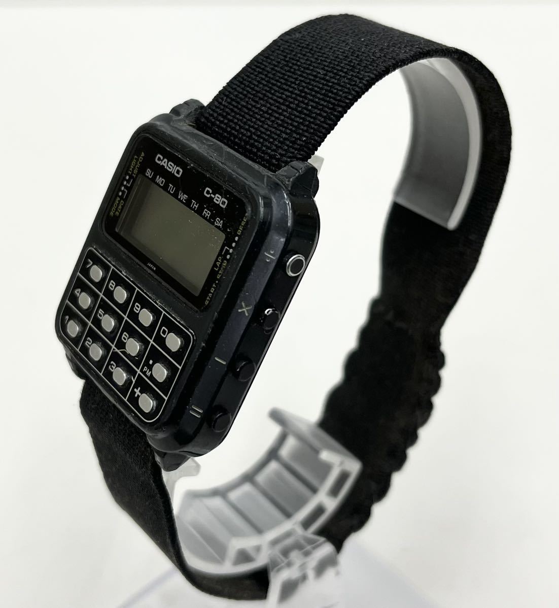 AK◆ CASIO C-80 カシオ カリキュレーター 腕時計 デジタル 計算機能付き ブラック 現状品_画像2