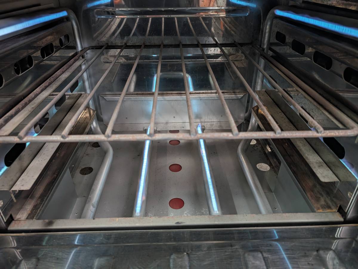 マルゼン　オーブン付き　3口ガステーブル　ガスコンロ　　MGR‐096　　厨房機器　業務用　LPG LPガス　_画像7