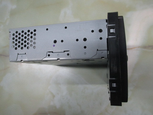 13-101 ダイハツAM/FM/CD フジツーテン 86180-B2750 作動品。H25/08 DBA-LA110S LA110S-0053318 16712-0012 ムーウ゛についていました。_画像6