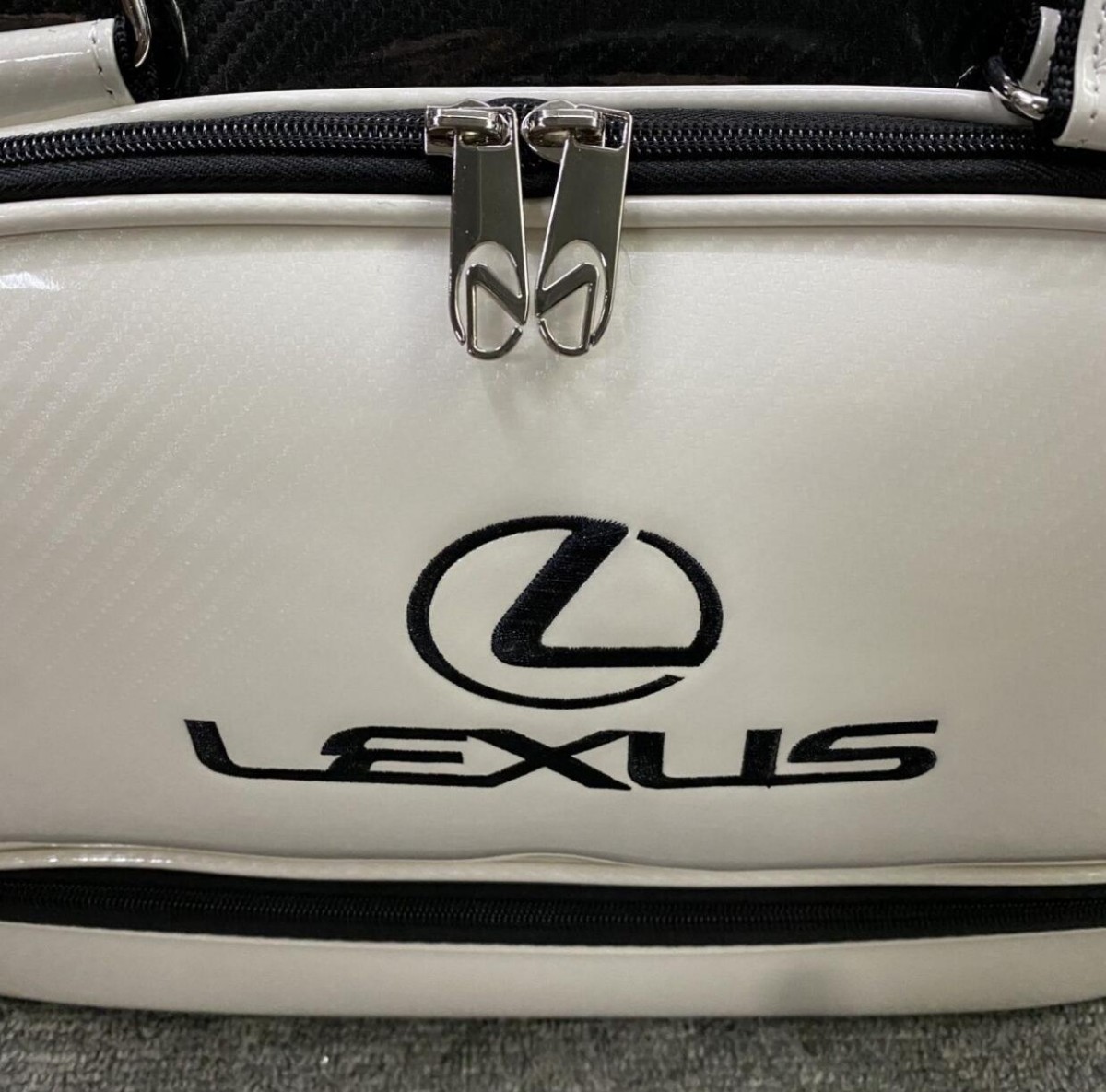 新品 レクサス ロゴ ゴルフ衣類収納バッグ 靴バッグ フィットネス旅行収納バッグ ハンドバッグショルダーバッグ多機能収納の画像3