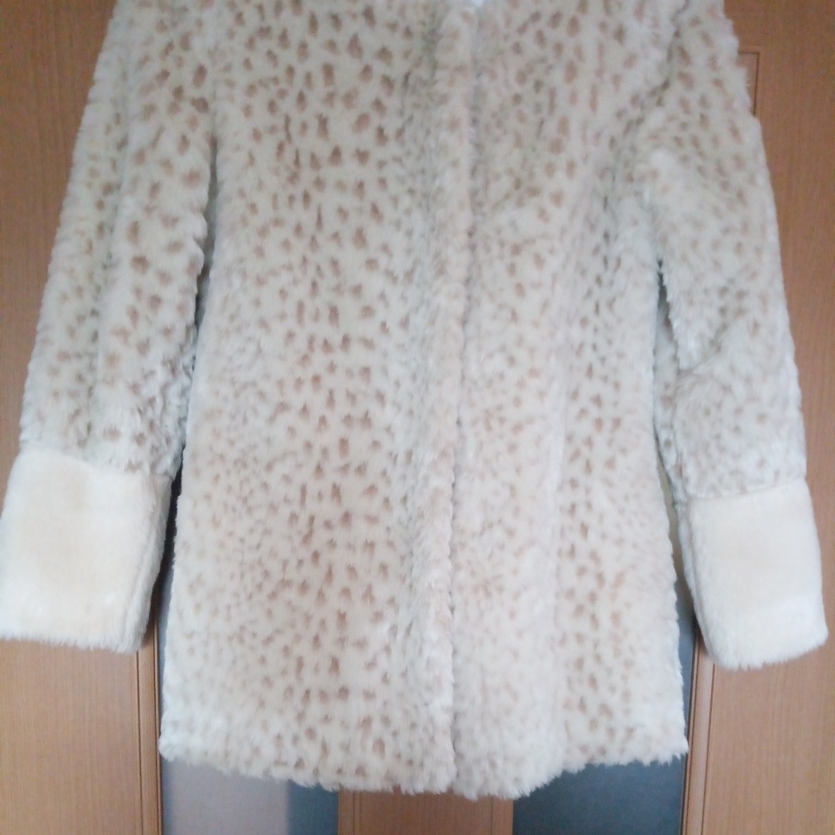 item_image_3